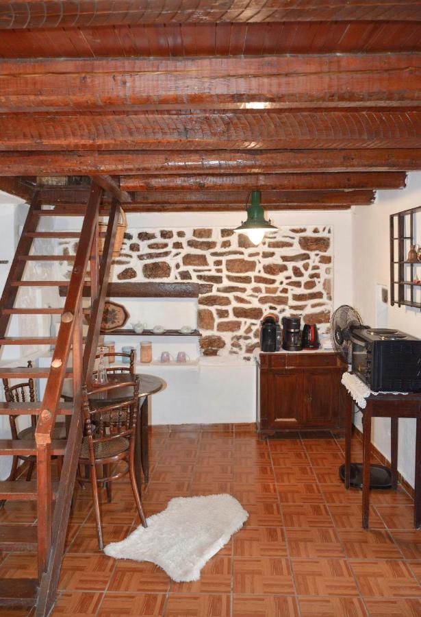 Traditional House Kassandra'S Pensionat Ermioni Exteriör bild
